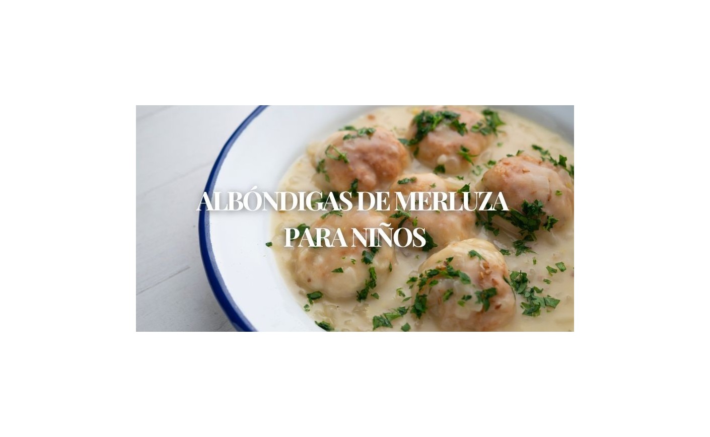Albóndigas de merluza para niños con salsa de cebolla | Receta saludable y fácil